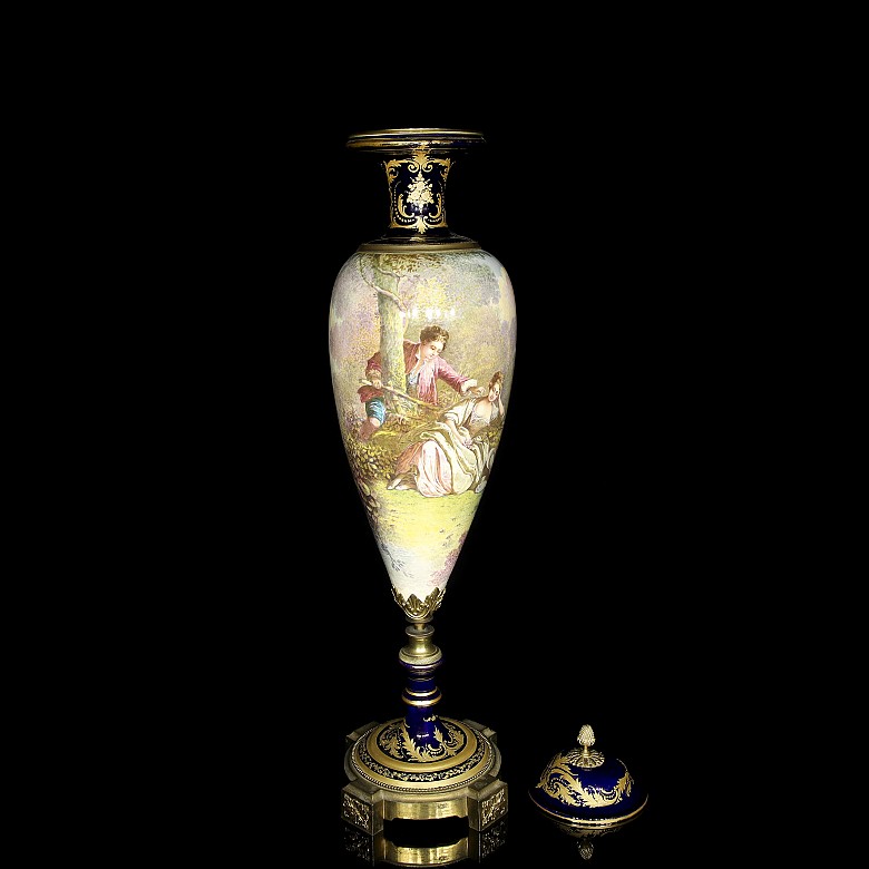 Sèvres porcelain 