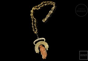 18kt yellow gold and coral pendant ‘Emperor's Head’