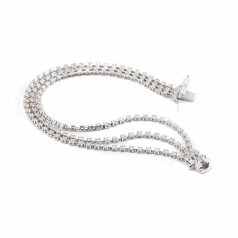 Riviera bracelet in 18k white gold and diamonds