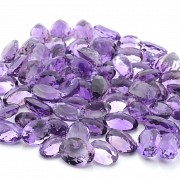 Lot of oval cut amethysts from 6 to 9 cts per piece