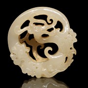 White jade figurine with dragon, Eastern Han dynasty