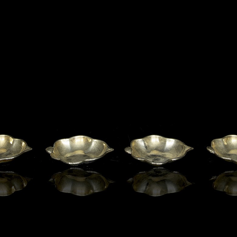 Cuatro recipientes de plata mexicana, s.XX
