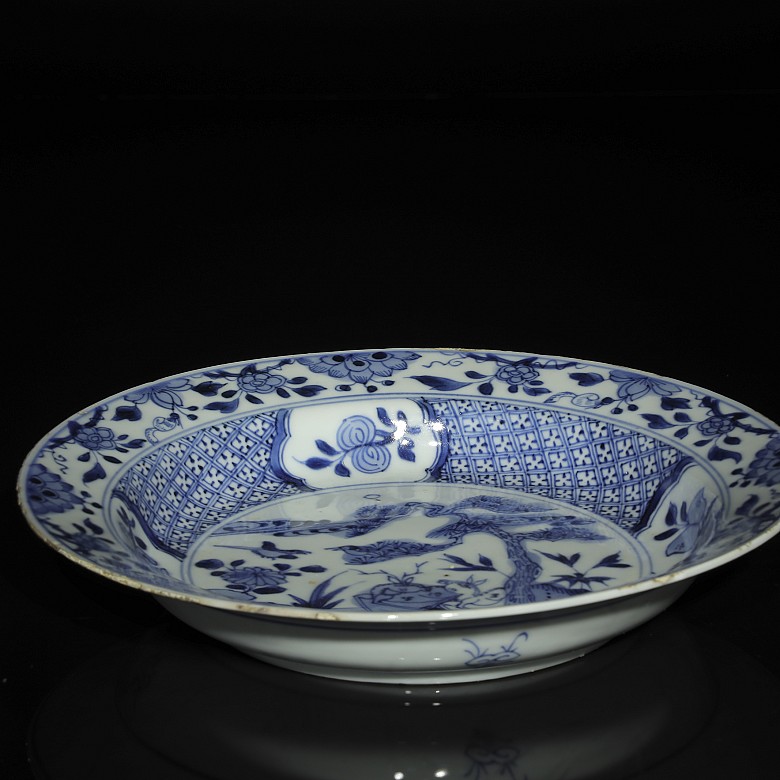 Plato de porcelana, azul y blanco, Compañía de Indias