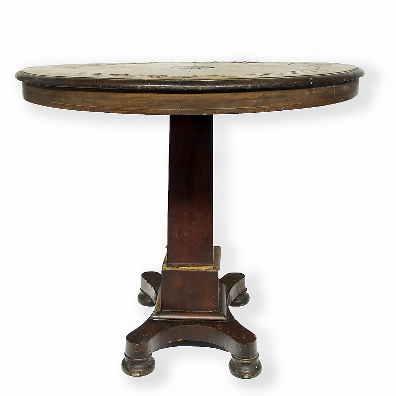 Wooden round table, 19th-20th century