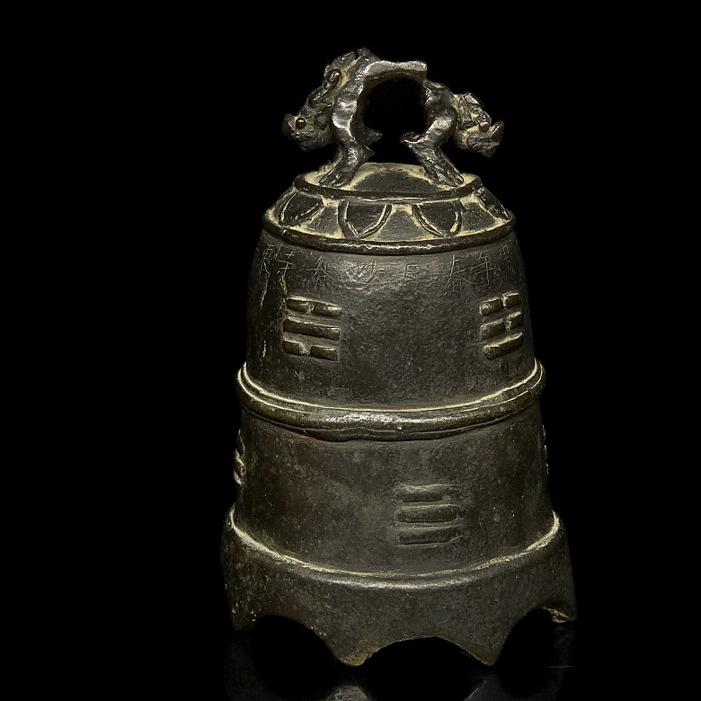 Bronze Buddhist bell, China, 19th century