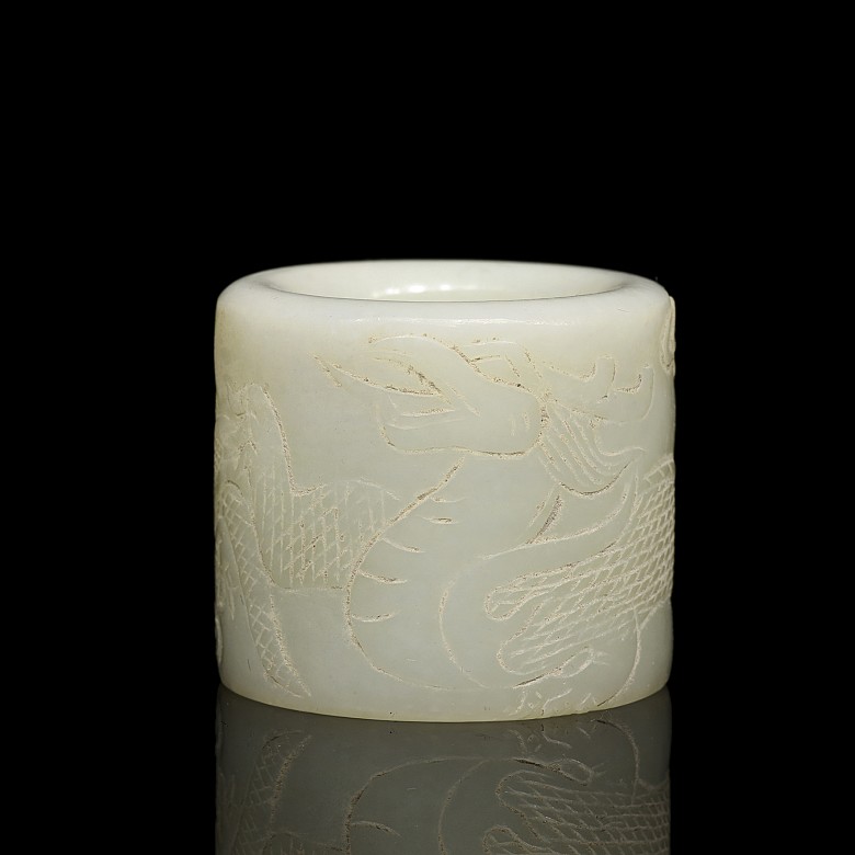 White jade “Dragon” archer ring, Qing dynasty