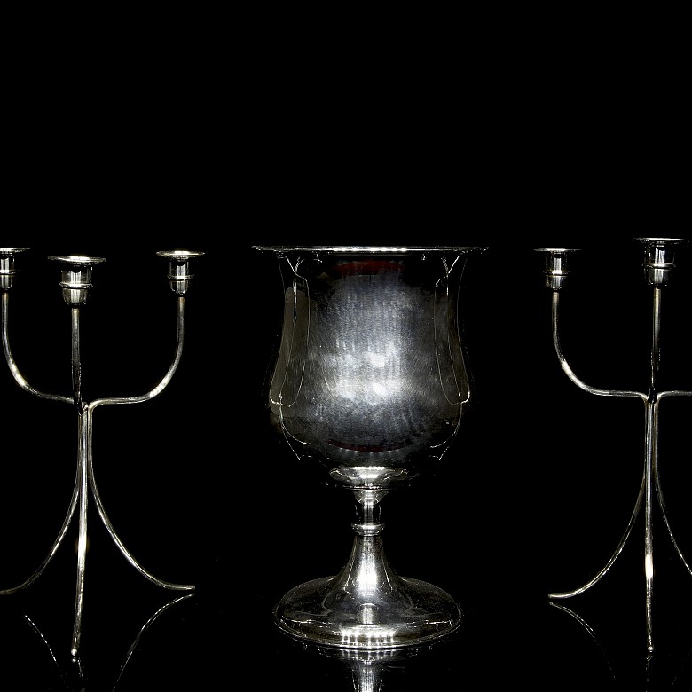 Set of silver-plated metal candlesticks and goblet, 20th century