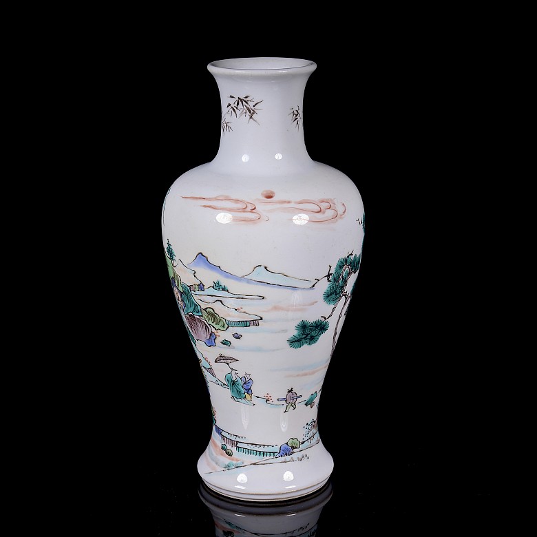 Porcelain vase ‘Landscape’, green family, Qing dynasty