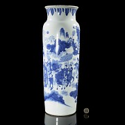 Enamelled porcelain vase ‘Scene’, Qing dynast