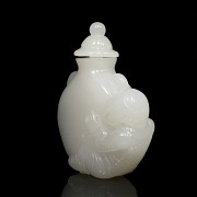 Botella de rapé de jade blanco, dinastía Qing, S.XIX