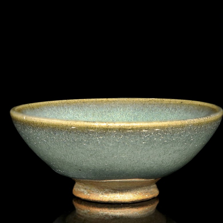 Glazed ceramic bowl, Junyao style.