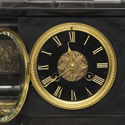 Mantel clock Machenaud, Paris ‘Young man reading’