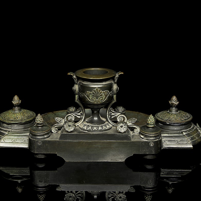 French bronze double writing desk, 19th century - 8