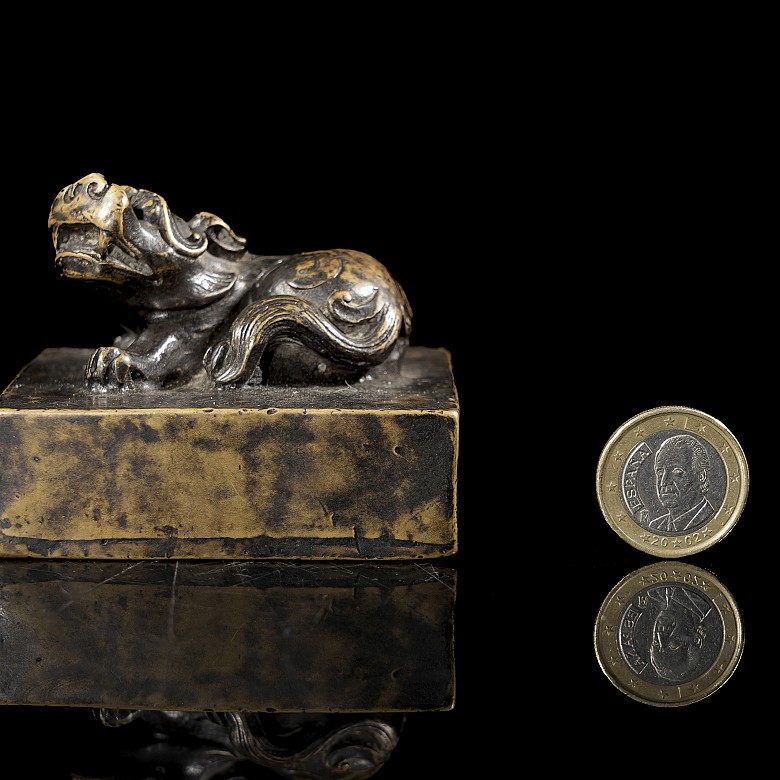 Bronze seal ‘Mythical Beast’, Qing dynasty