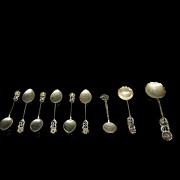 Set of silver teaspoons, 20th century