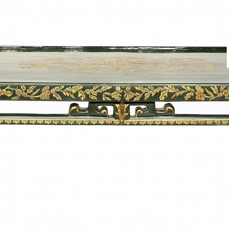 Chinese style coffee table, 20th century