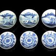 Small porcelain dishes, blue and white, Qing dynasty