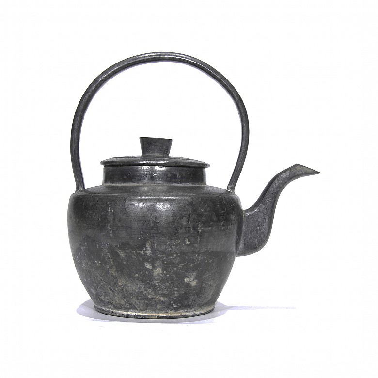 Chinese pewter teapot, 20th century