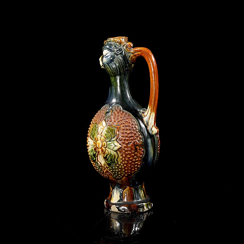 Sancai-glazed ceramic jug ‘Phoenix’, Tang style