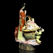 Chinese porcelain enamelled lady, 20th century