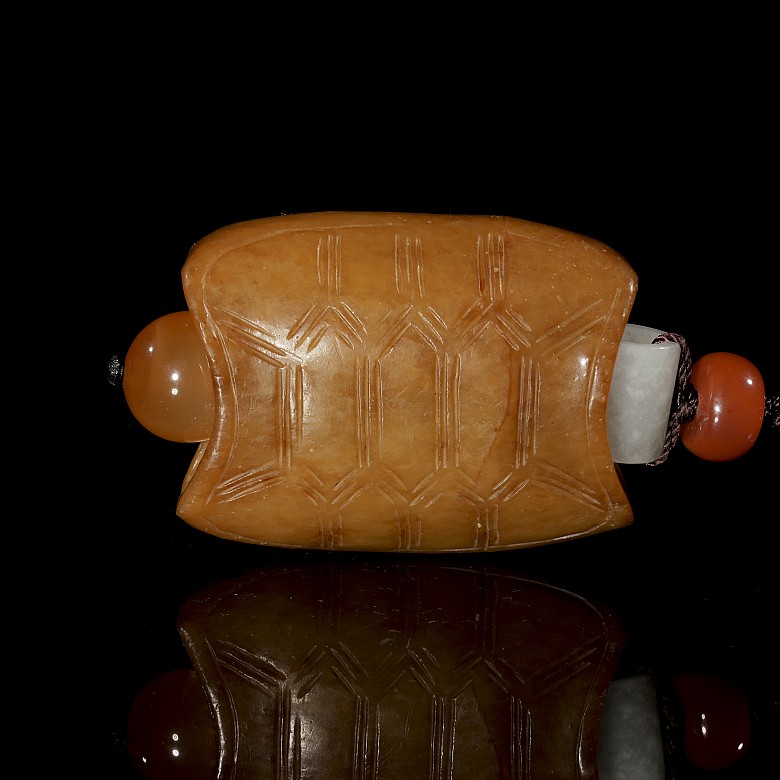 Carved jade ‘Turtle’ pendant, Qing dynasty