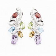 Earrings in 18k white gold with semiprecious gems and diamonds.