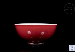 Large red glazed porcelain bowl, Qing dynasty