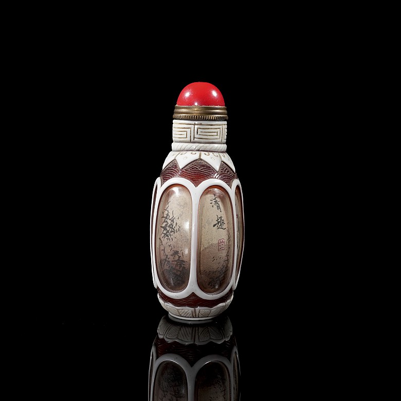 Enamelled glass snuff bottle ‘Ducks’, 20th century