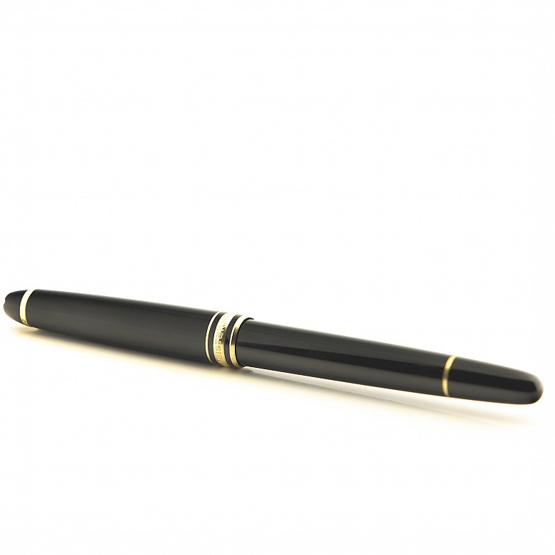 Montblanc Meisterstück fountain pen, 20th century