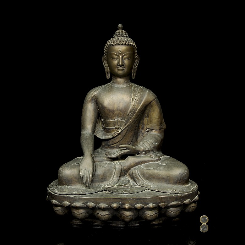 Large Asian metal Buddha, 20th century - 9