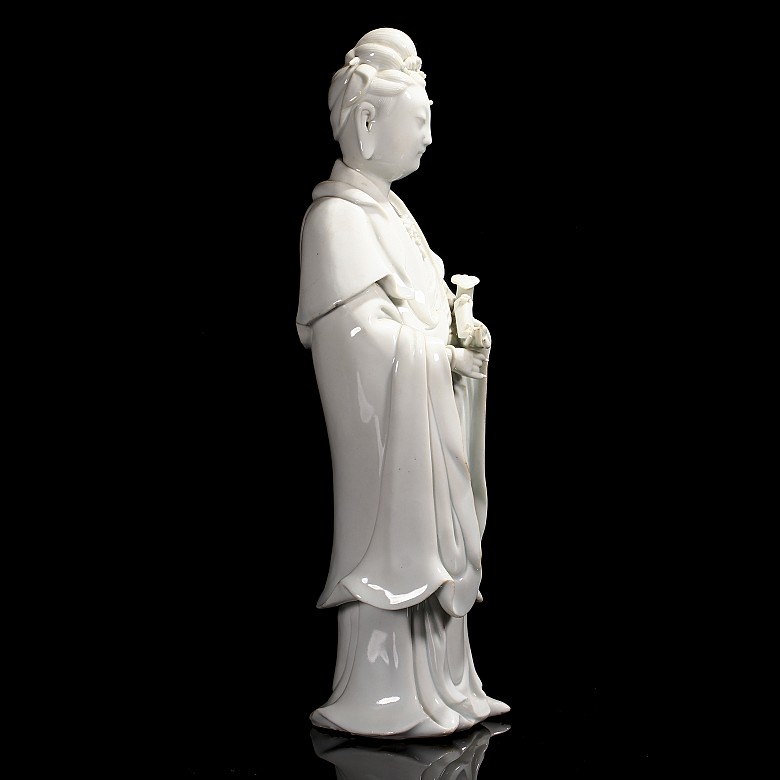 Guanyin white glazed porcelain, Qing dynasty