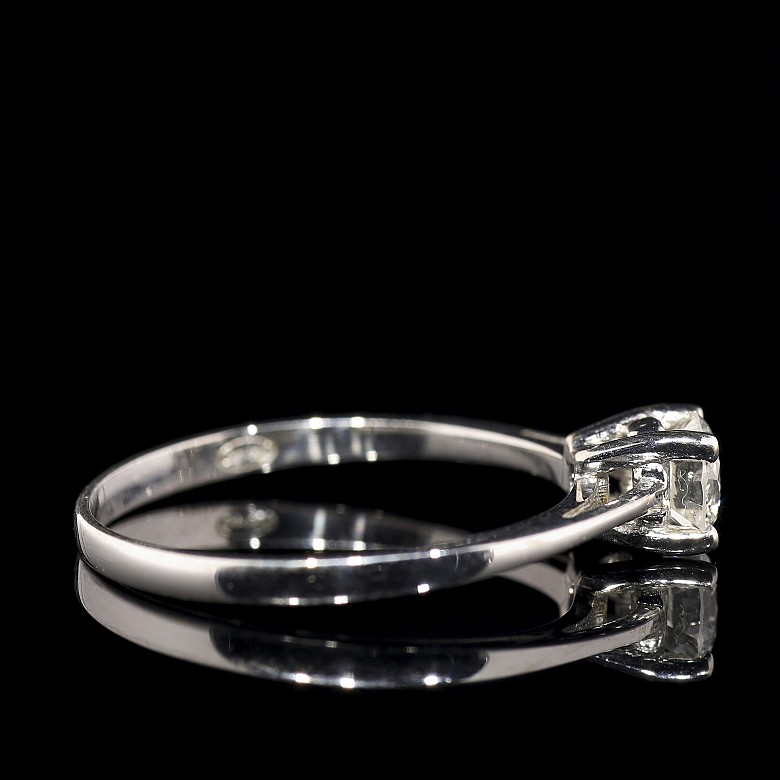 Solitaire white gold with brilliant 0.40 ct