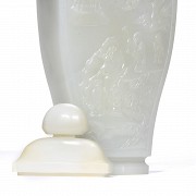 Carved jade vase, Qing dynasty.