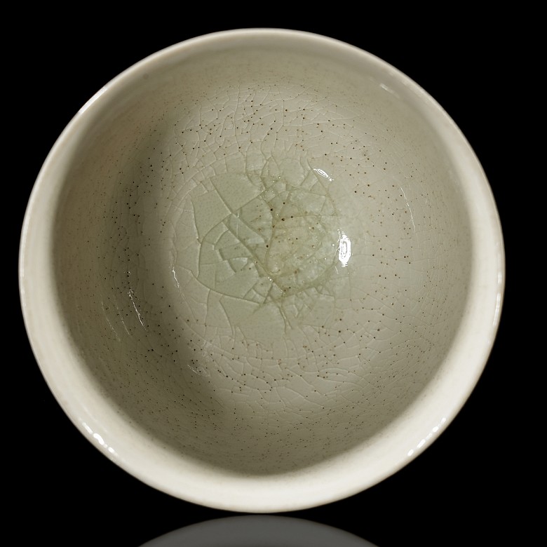 Copa de porcelana con vidriado blanco, dinastía Tang