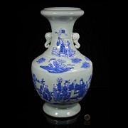 Blue and white vase with celadon background “Nobles and sages”, Qing Dynasty