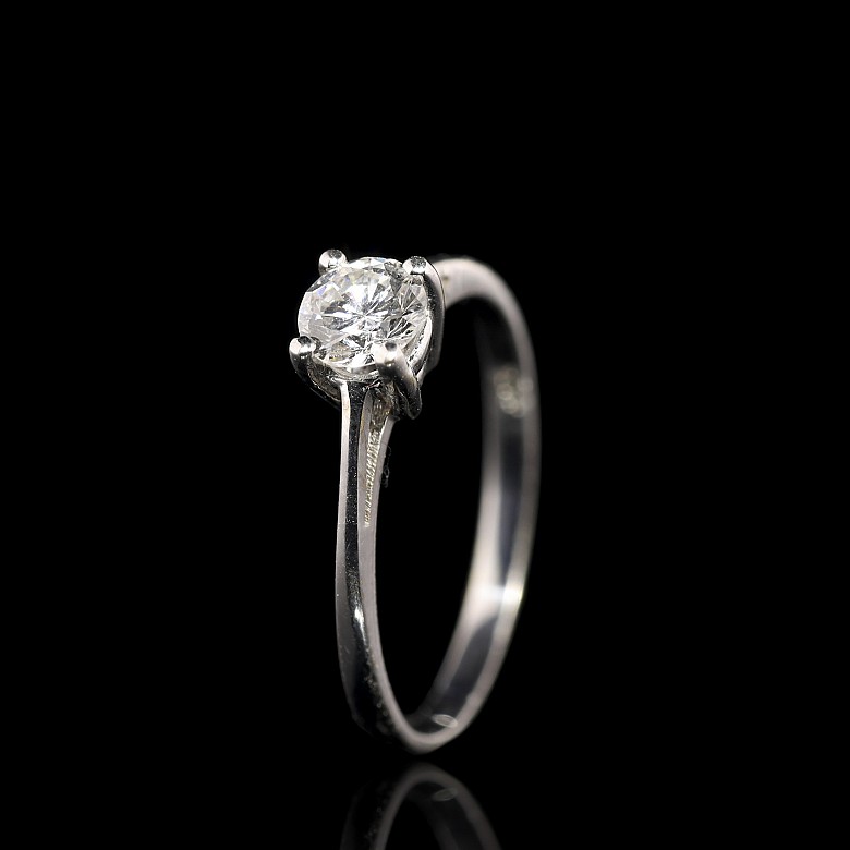 Solitaire white gold with brilliant 0.40 ct