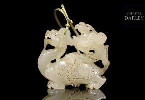 Carved jade pendant 'dragon and phoenix', Eastern Han Dynasty