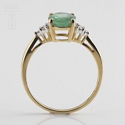 Ring emerald  1.78cts and diamond 18k yellow gold