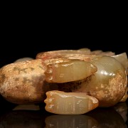 Carved jade figurine ‘Goose’, Han dynasty