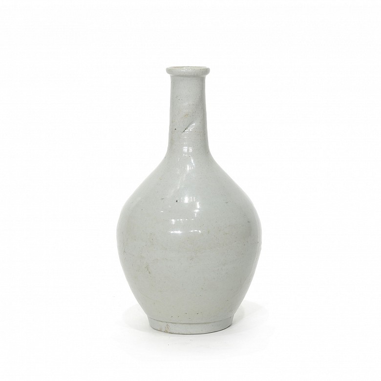 Glazed ceramic vase, Qing Dynasty.