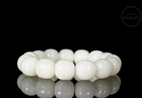 Pulsera de quince cuentas de jade blanco tallado, dinastía Qing