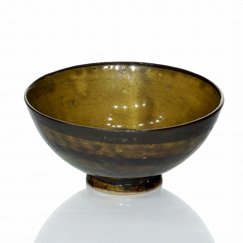 Japanese glazed earthenware bowl, 20th century - 2