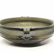 Bronze ‘Urli’ or ‘Charakku’ vessel, India, 19th century