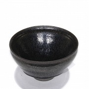 Glazed ceramic bowl, Song style.