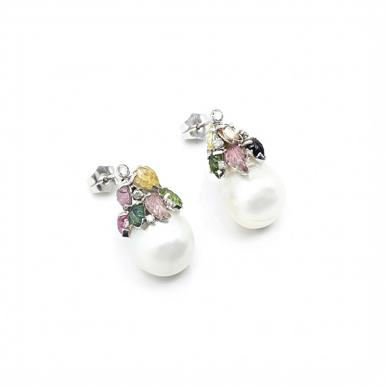 Earrings with Australian pearls of approx. 13-15mm