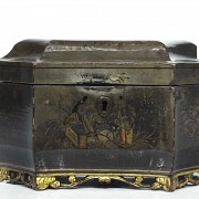 Lacquered and polychrome jewelry box, China, 20th century