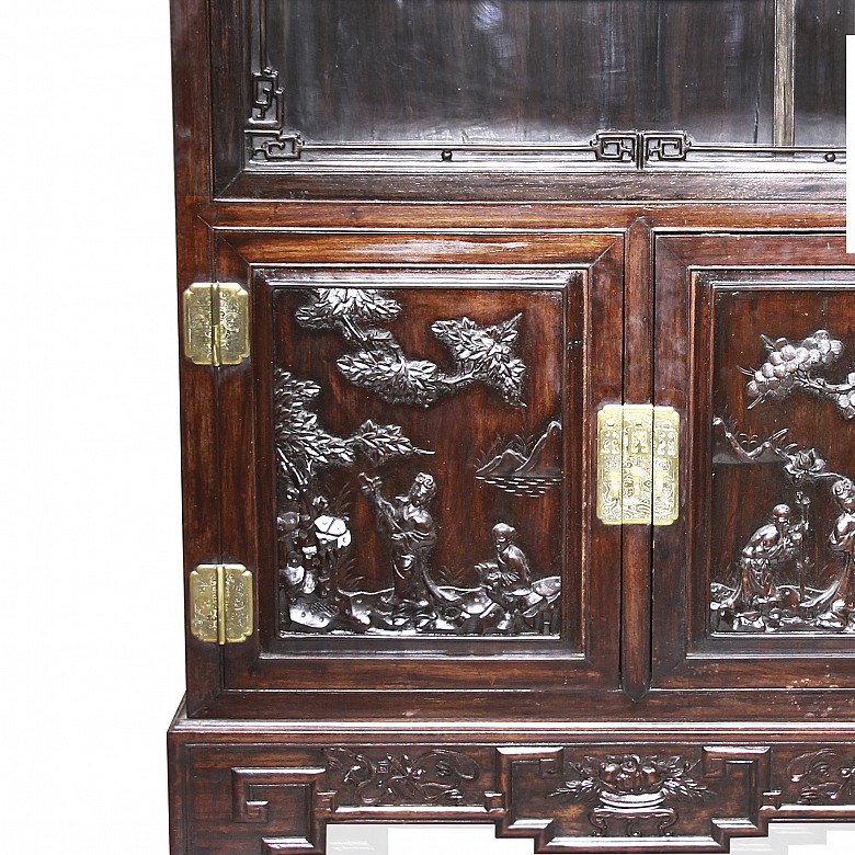 A Hongmu wooden sideboard-display cabinet, 20th century