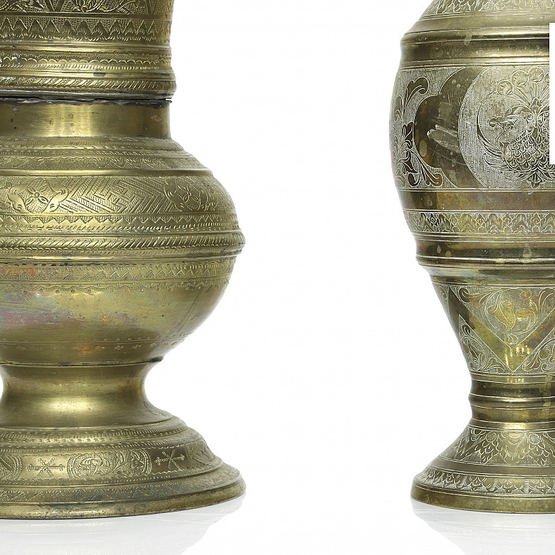 Two brass vases, Indonesia, 19th - 20th century