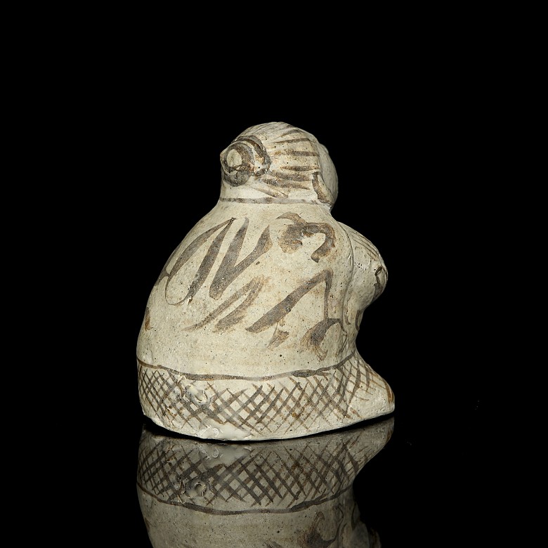 Small Asian ceramic figurine ‘Personage’, 20th century - 1