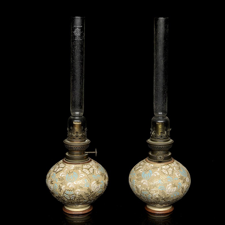 Doulton & Slaters Patent ‘Pair of quinqués’, 20th century